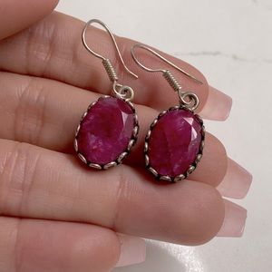 VINTAGE CHEERY RUBY EARRINGS